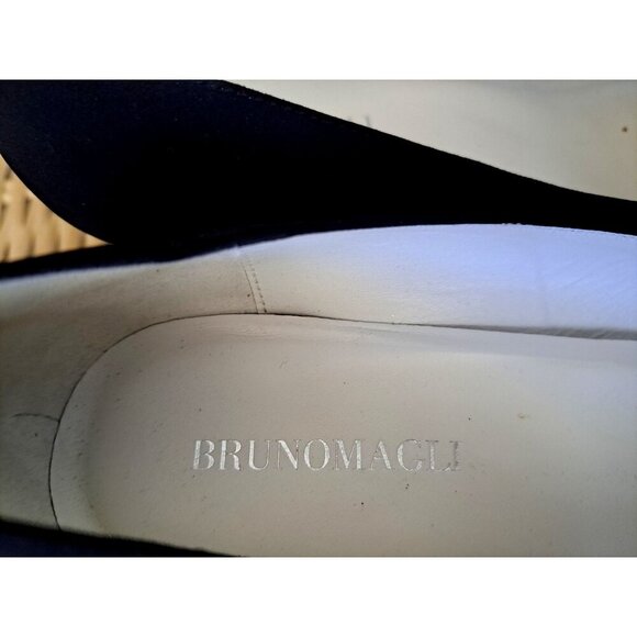 Bruno Magli Women's 9.5 Black Wedge Peep Toe Pumps 2" Heels - Picture 7 of 10